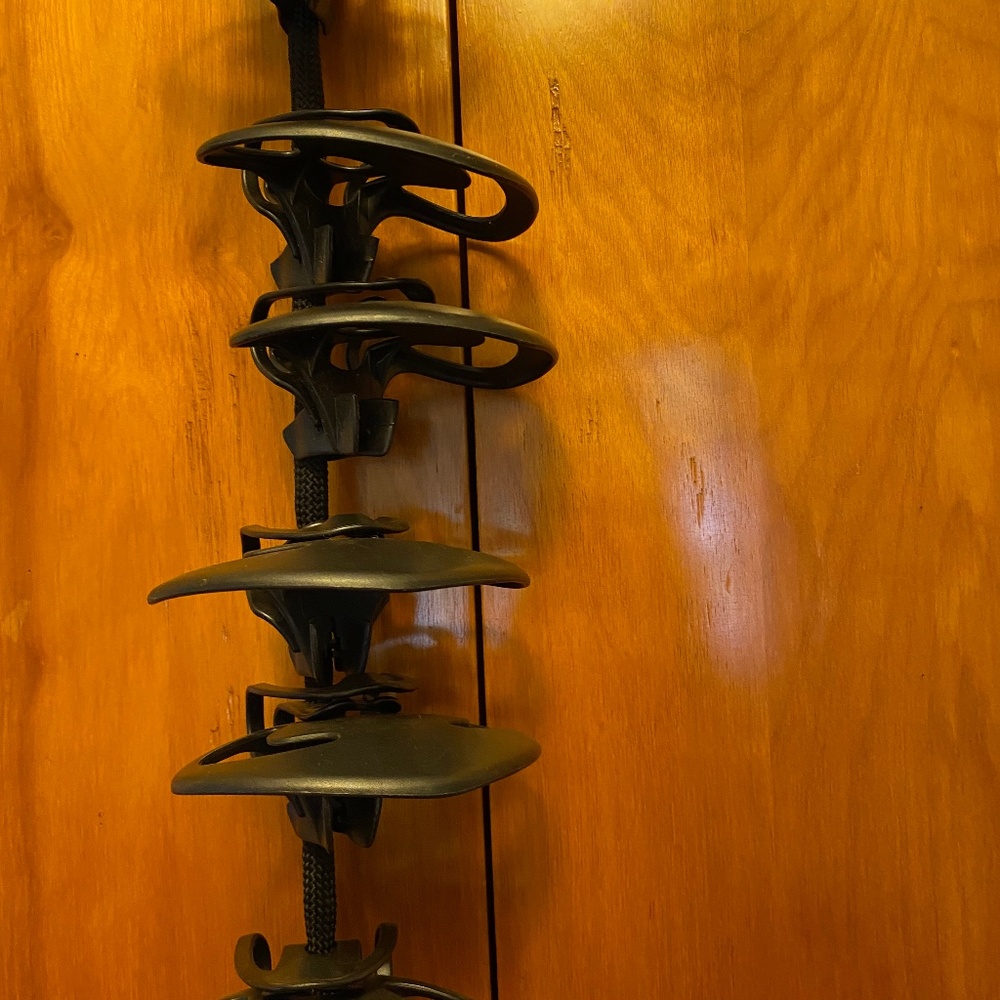 Perfect Curve Hanging Hat/Ball Cap Organizer holds 18